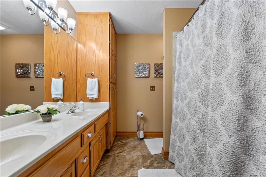 23911 Cowherd Road Lee's Summit, MO 64064 - Photo 46 of 60 Gallery Image 46