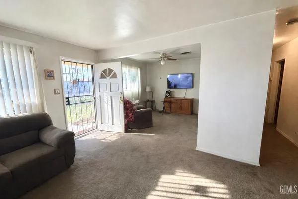 $225,000 | Undisclosed Address, Bakersfield, CA 93307
