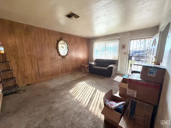 $225,000 | Undisclosed Address, Bakersfield, CA 93307