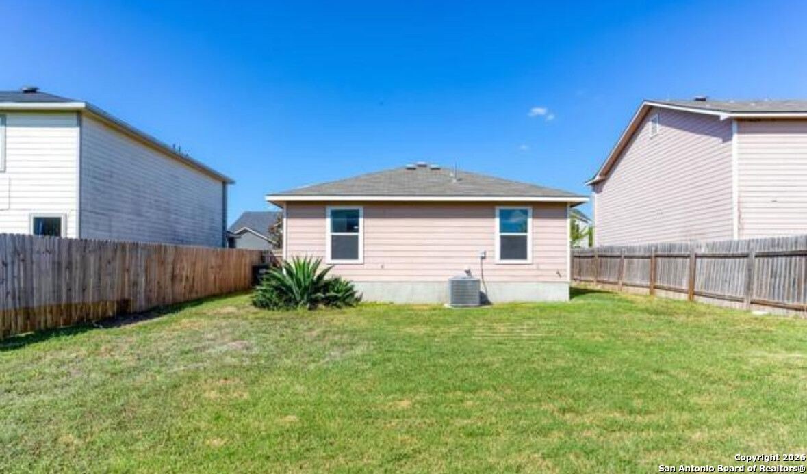 3950 Key W Way Converse, TX 78109 - Photo 7 of 8