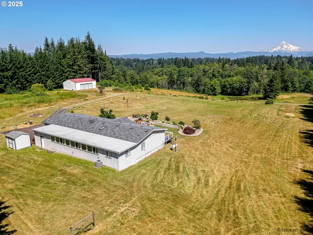 $975,000 | 44871 Highway 26, Sandy, OR 97055