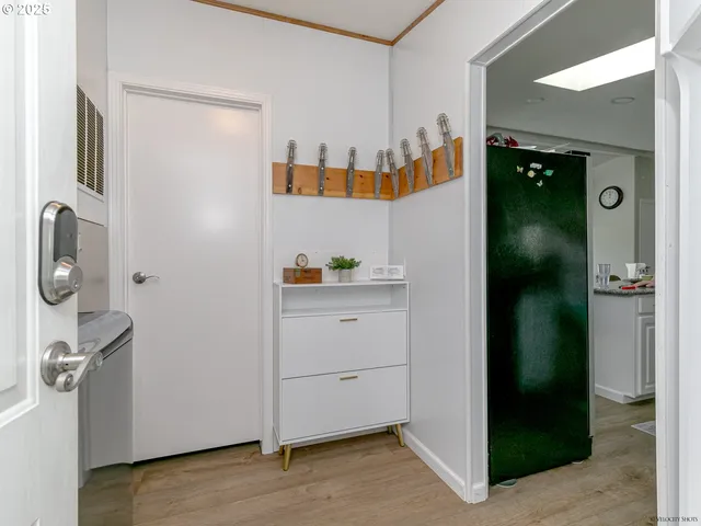 $975,000 | 44871 Highway 26, Sandy, OR 97055