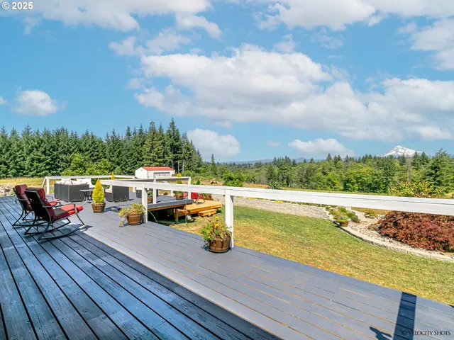 $975,000 | 44871 Highway 26, Sandy, OR 97055