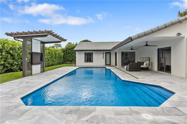 a view of a house with roof deck