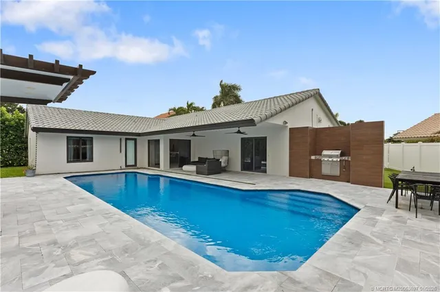 a view of outdoor space yard swimming pool and porch