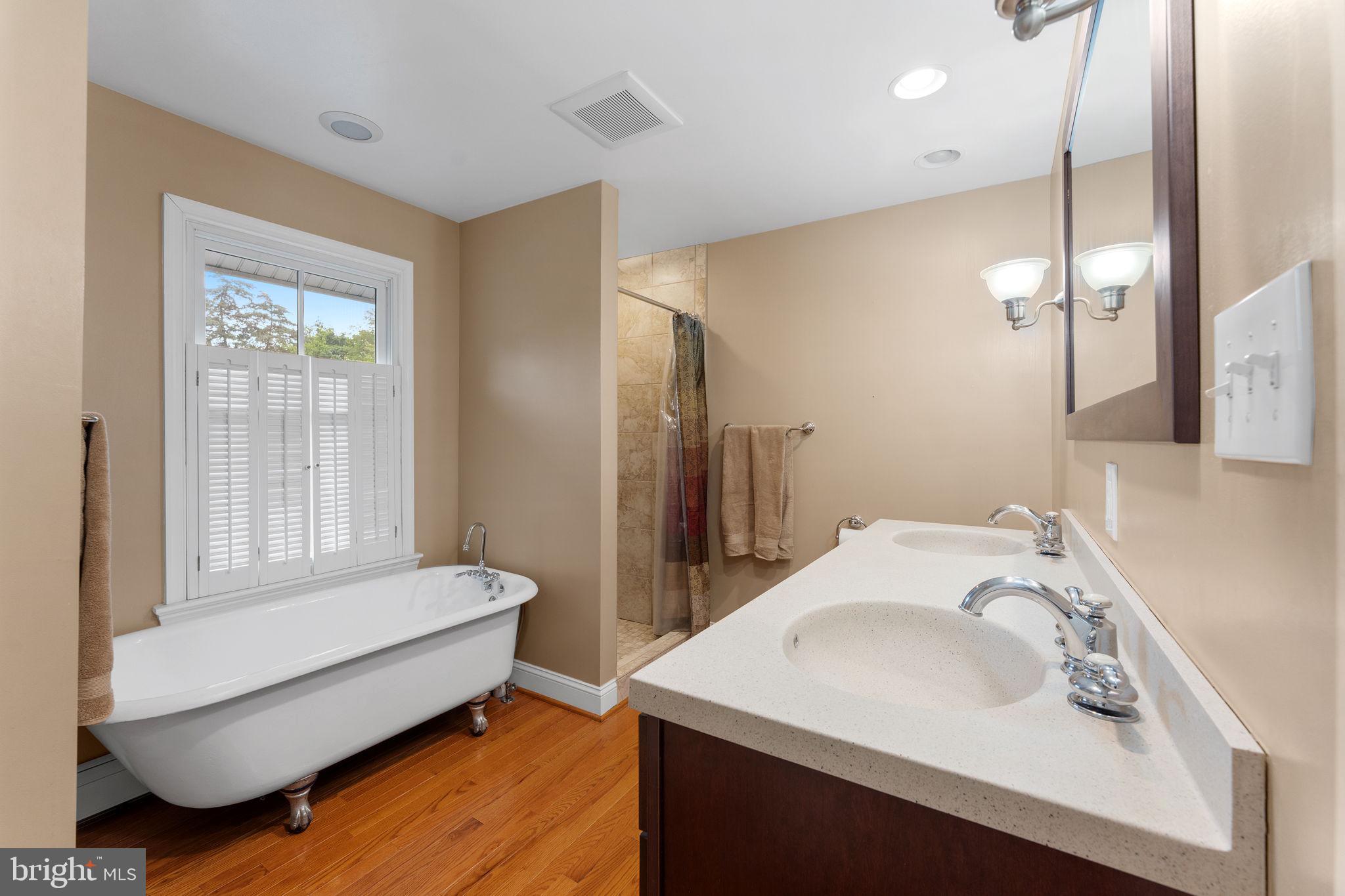 311 Beulah Road Vienna, VA 22180 - Photo 34 of 87 Gallery Image 34