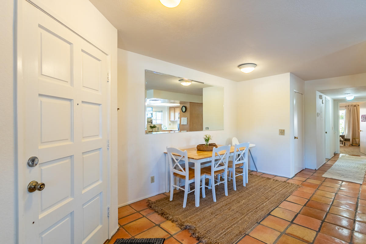 7150 Georgetown Road Goleta, CA 93117 - Photo 10 of 29 Dining_7150 Georgetown