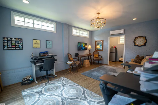 $499,999 | 100 Blue Ridge Drive, Travelers Rest, SC 29690