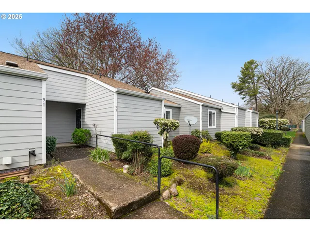 $183,000 | 2730 Southeast 138th Avenue, Unit 93, Portland, OR 97236