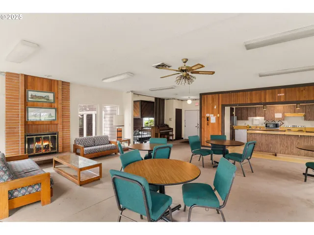 $183,000 | 2730 Southeast 138th Avenue, Unit 93, Portland, OR 97236