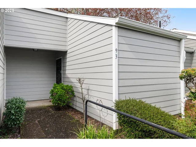 $183,000 | 2730 Southeast 138th Avenue, Unit 93, Portland, OR 97236