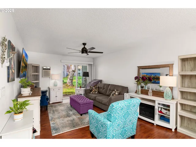 $183,000 | 2730 Southeast 138th Avenue, Unit 93, Portland, OR 97236