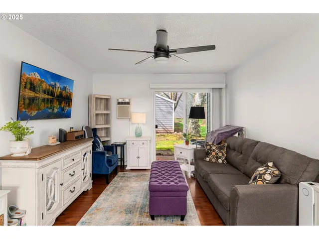 $183,000 | 2730 Southeast 138th Avenue, Unit 93, Portland, OR 97236