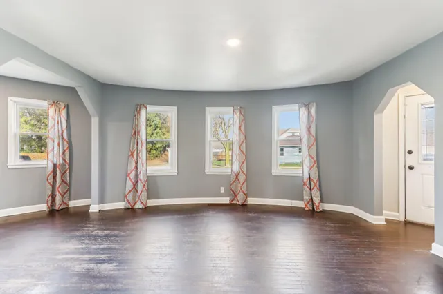 $160,000 | 1209 Walton Avenue, Racine, WI 53402