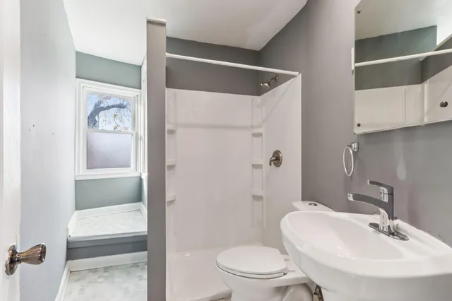 $160,000 | 1209 Walton Avenue, Racine, WI 53402