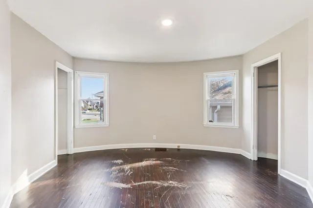 $160,000 | 1209 Walton Avenue, Racine, WI 53402