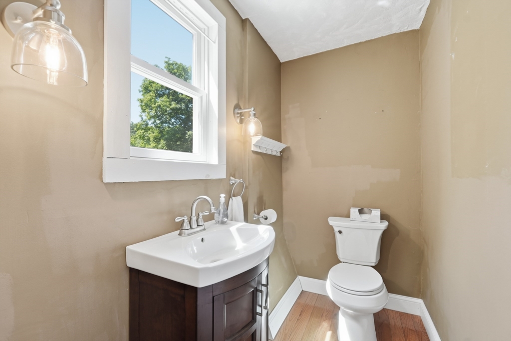 390 Main Street Hampden, MA 01036 - Photo 19 of 36