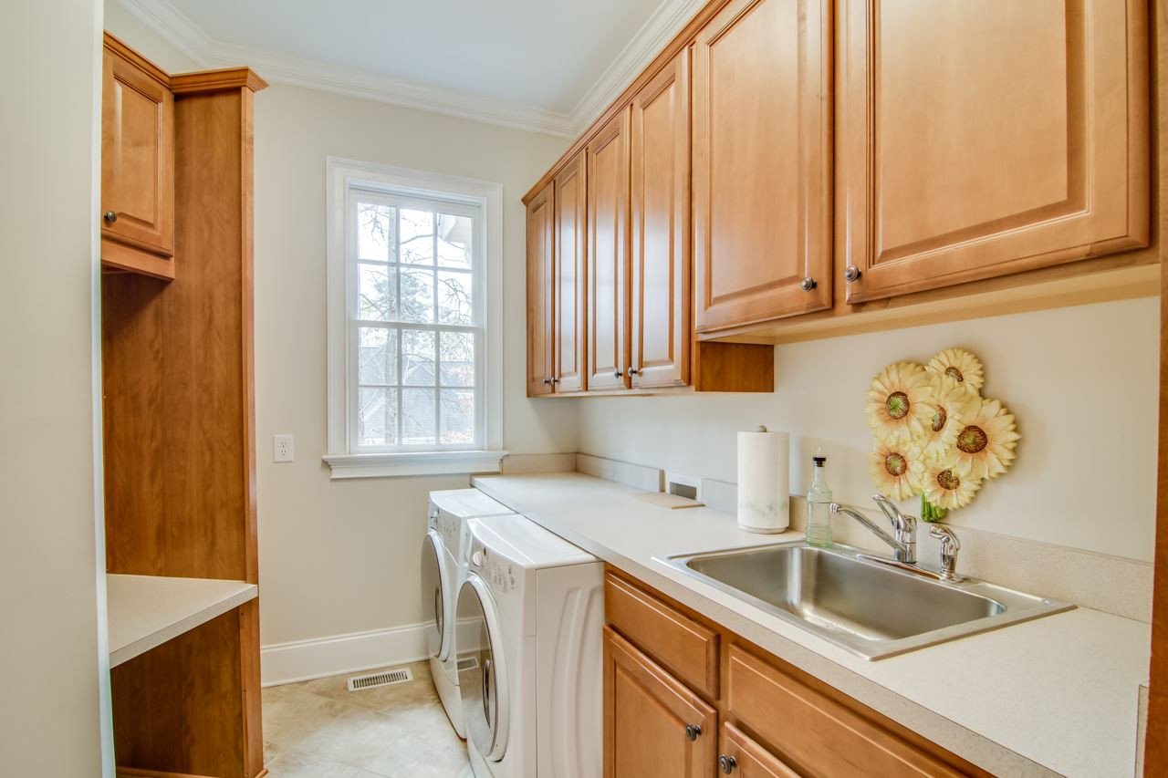 3407 Surrey Road Durham, NC 27707 - Photo 16 of 30 Photo 16