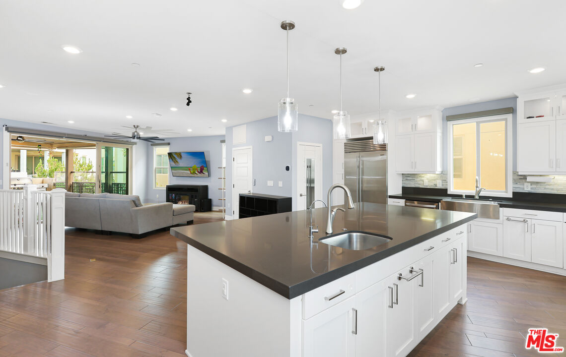 116 Catalyst Irvine, CA 92618 - Photo 28 of 75