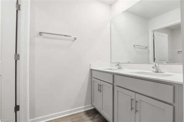 $379,500 | 221 Culloden Drive, Mocksville, NC 27028