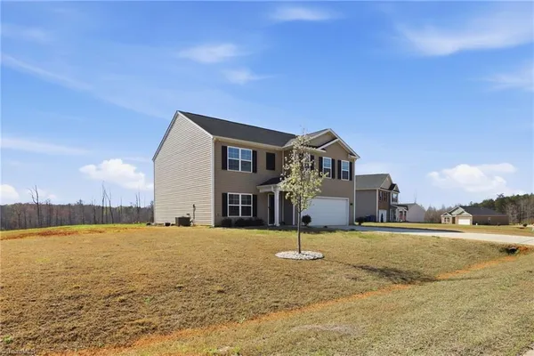 $379,500 | 221 Culloden Drive, Mocksville, NC 27028