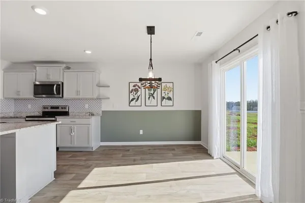 $379,500 | 221 Culloden Drive, Mocksville, NC 27028