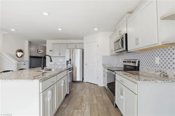 $379,500 | 221 Culloden Drive, Mocksville, NC 27028