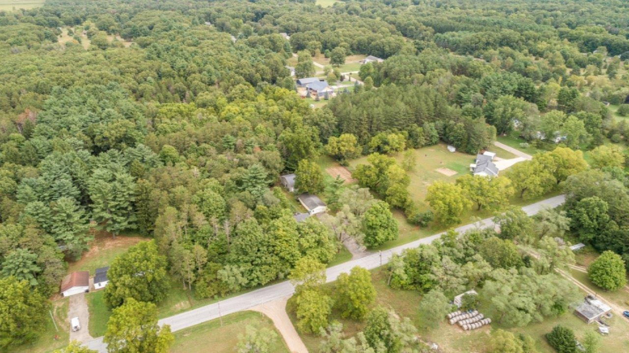 12190 9 Mile Road Plainwell, MI 49080 - Photo 77 of 84 12190 9 Mile-65