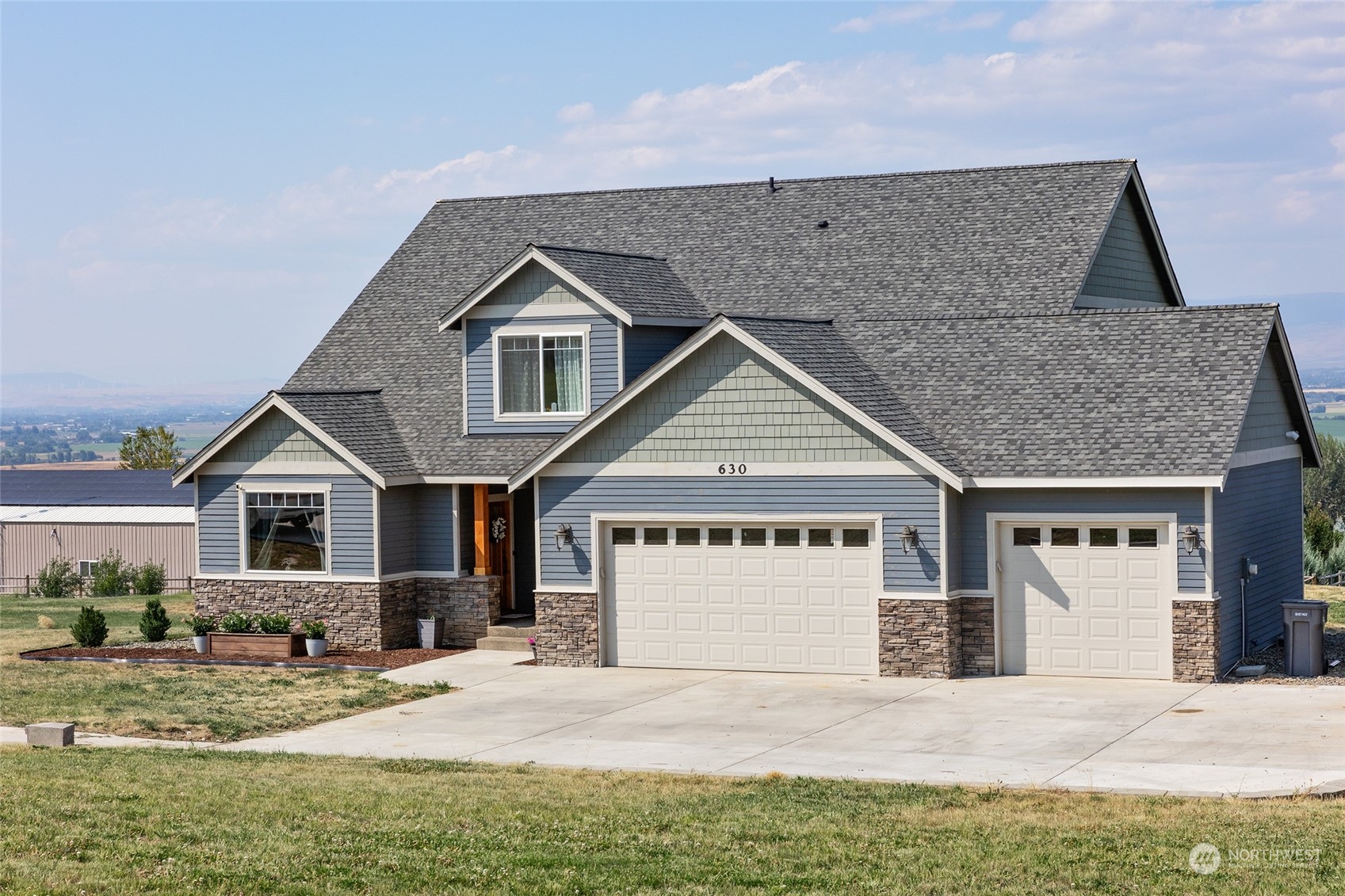 630 Edgemont Loop Road Ellensburg, WA 98926 - Photo 1 of 39 Gallery Image 1