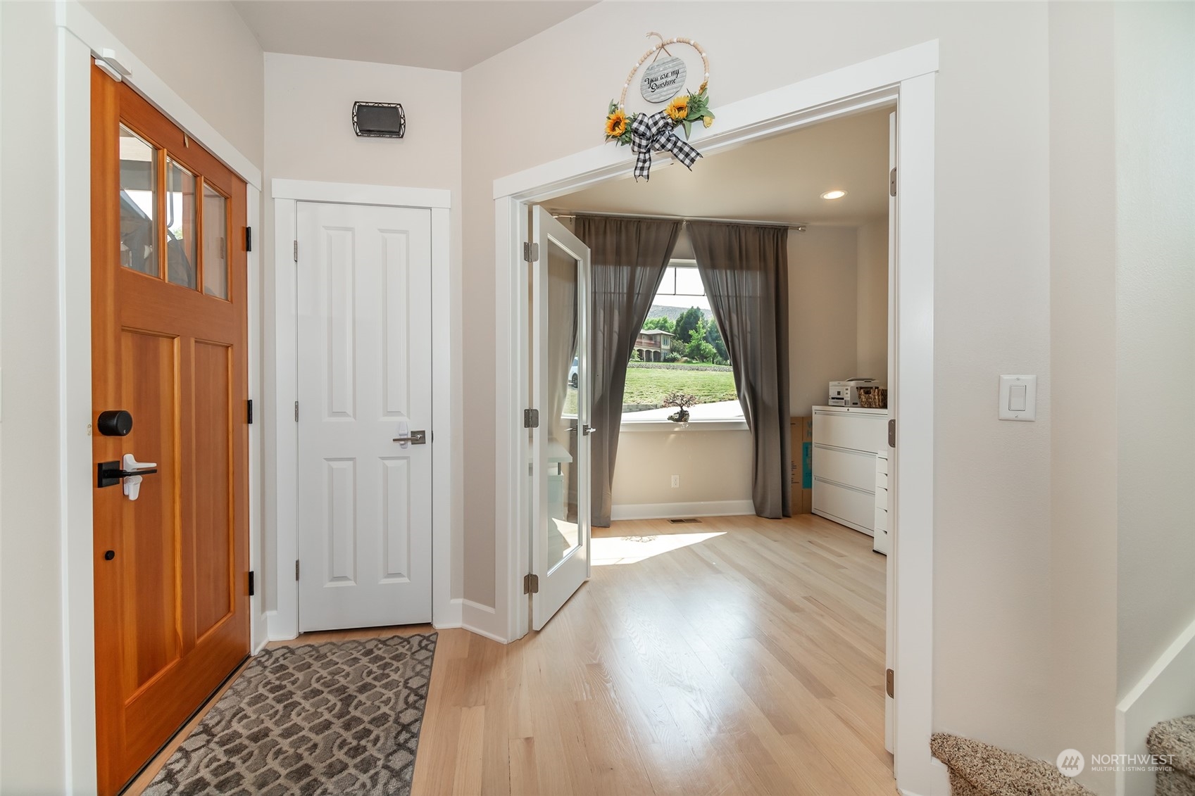 630 Edgemont Loop Road Ellensburg, WA 98926 - Photo 6 of 39 Gallery Image 6