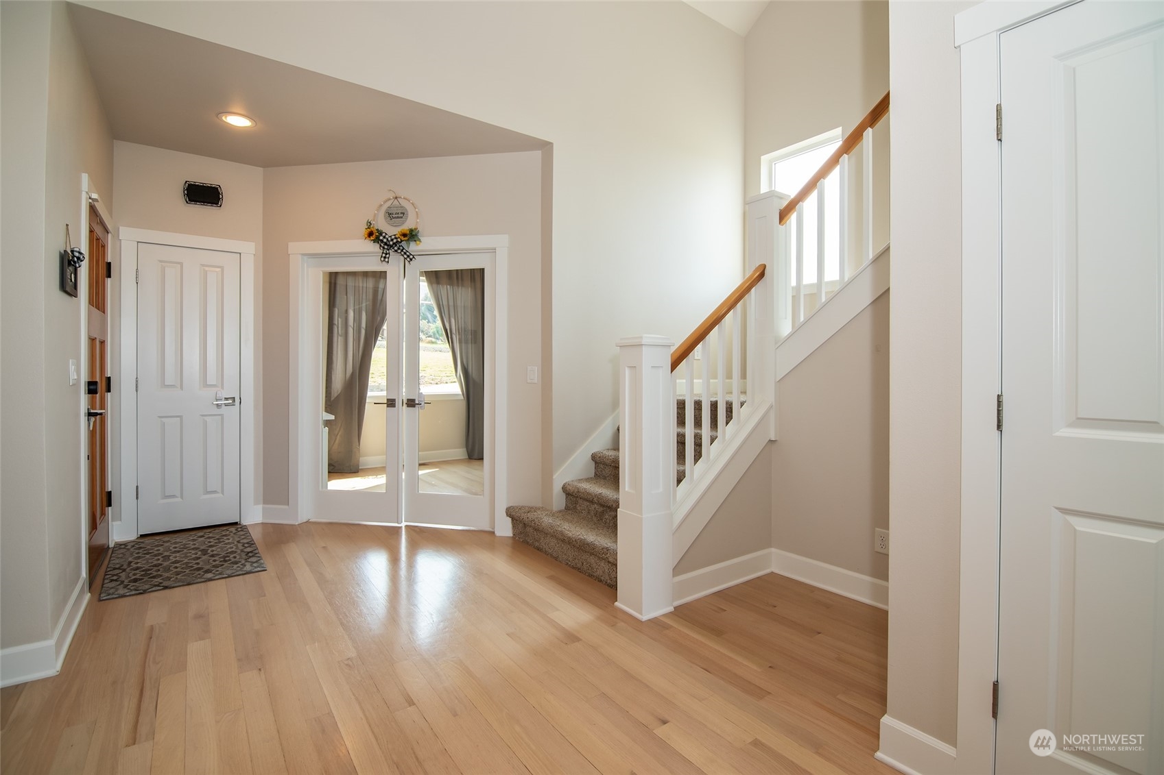 630 Edgemont Loop Road Ellensburg, WA 98926 - Photo 8 of 39 Gallery Image 8
