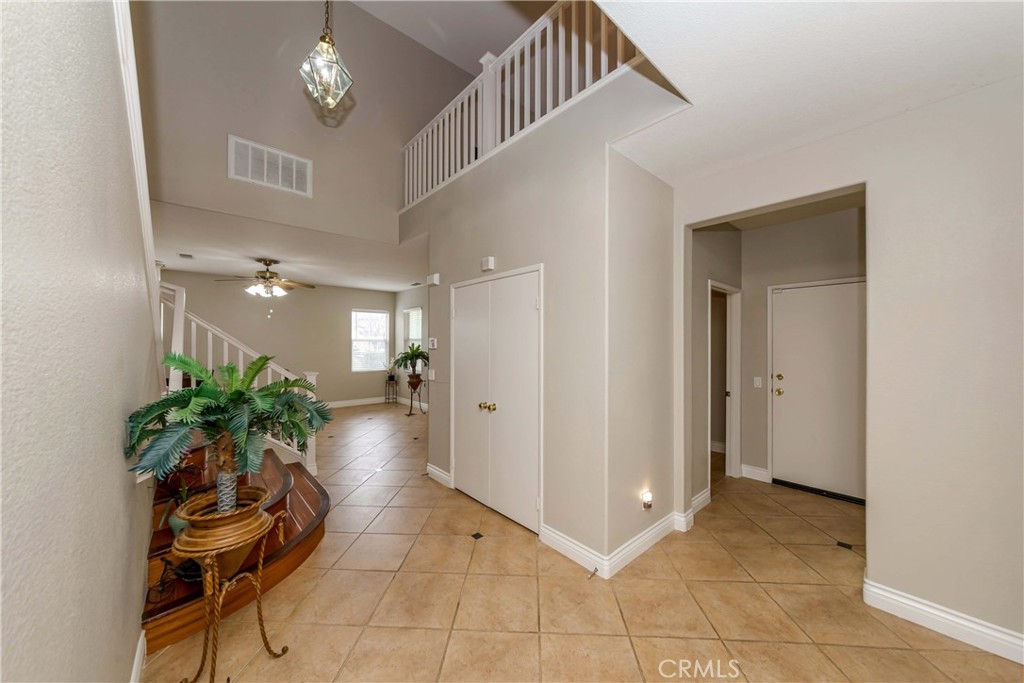 9220 Village Way Riverside, CA 92508 - Photo 12 of 65