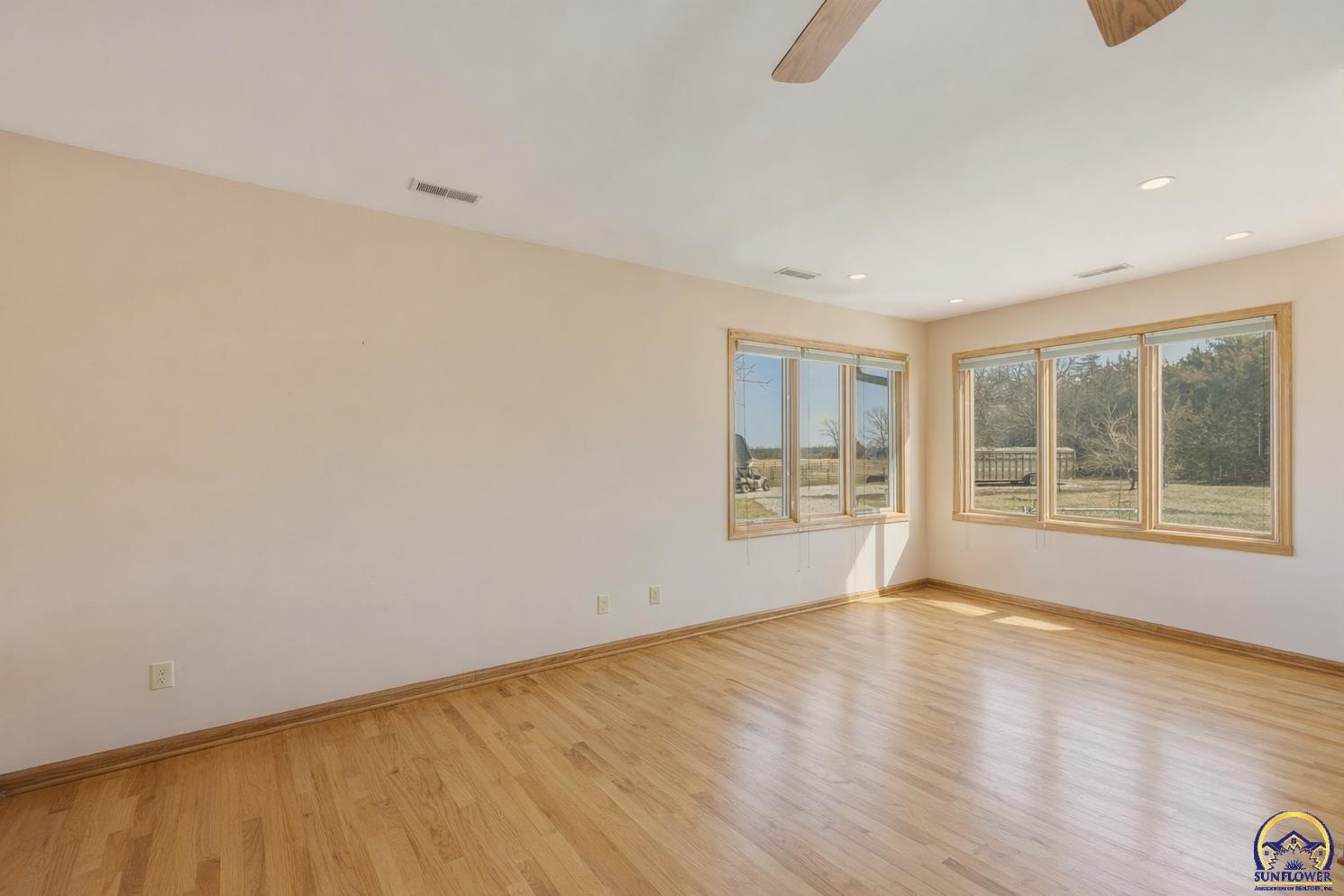 10826 Southwest Burlingame Road Wakarusa, KS 66546 - Photo 14 of 32