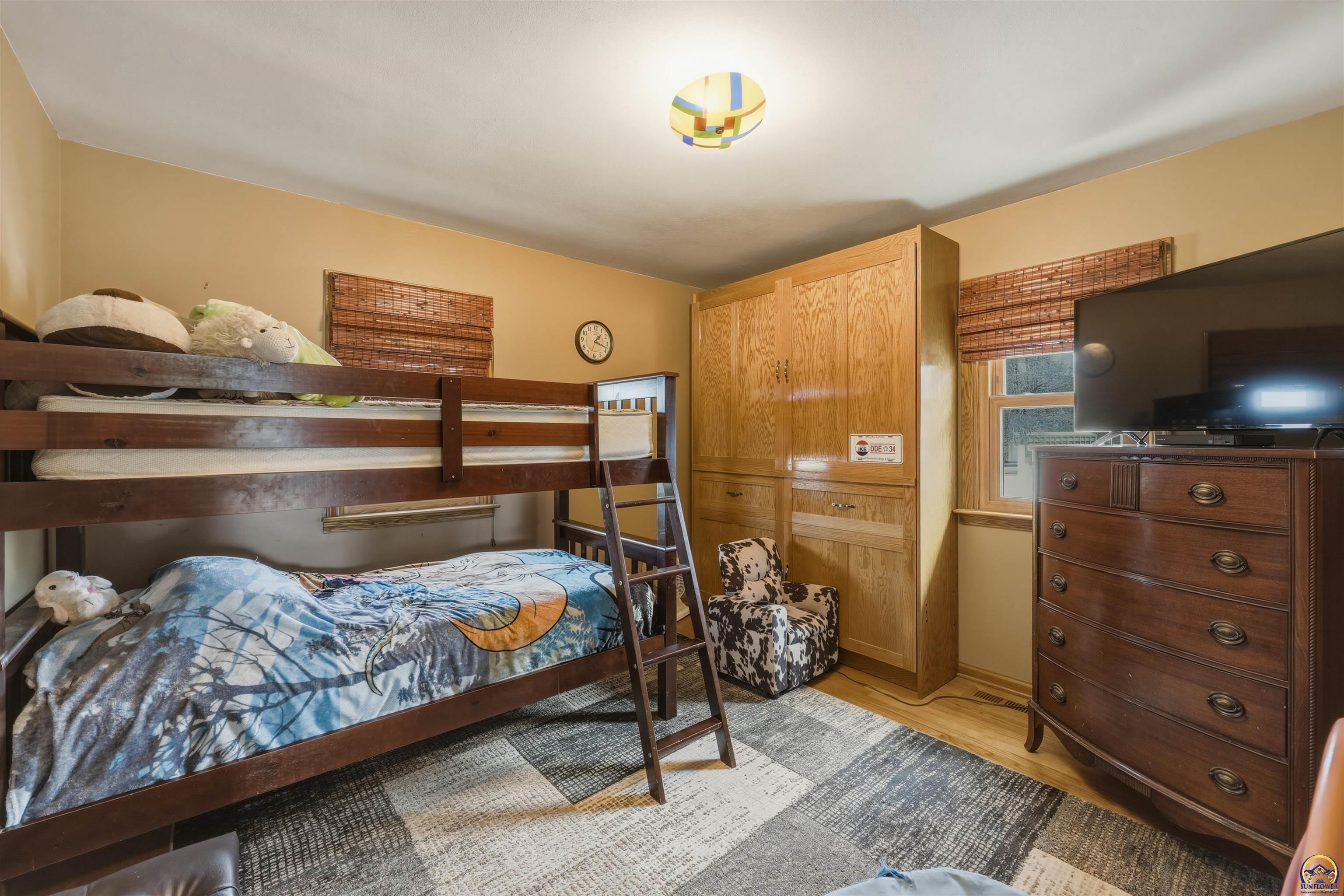 10826 Southwest Burlingame Road Wakarusa, KS 66546 - Photo 20 of 32