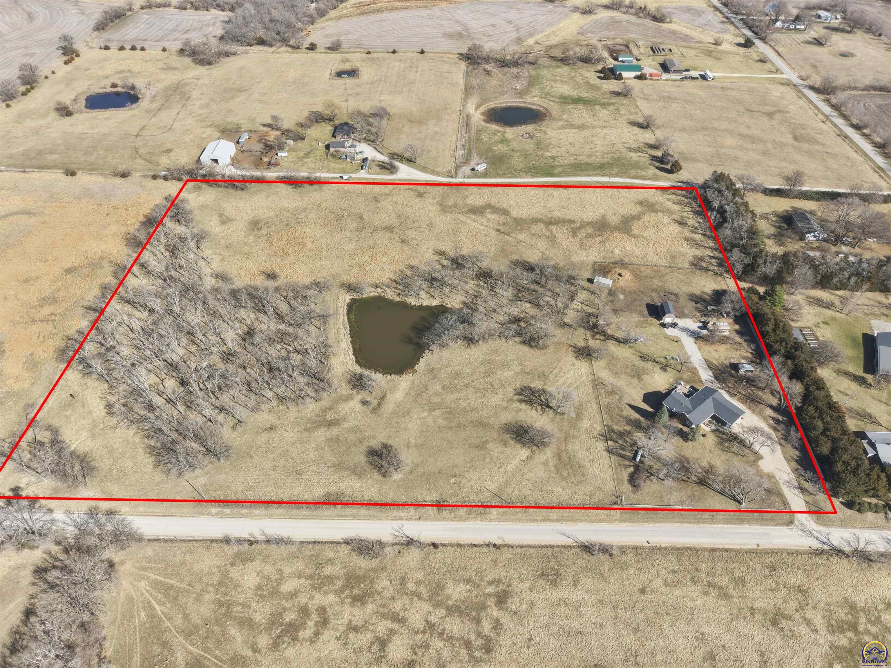 10826 Southwest Burlingame Road Wakarusa, KS 66546 - Photo 2 of 32