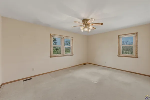 $462,500 | 10826 Southwest Burlingame Road, Wakarusa, KS 66546