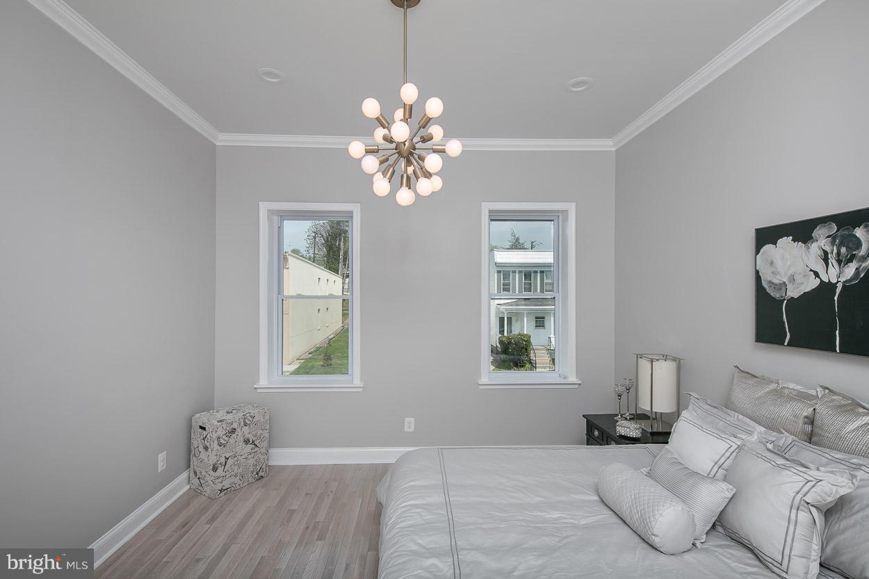 4010 Falls Road Baltimore, MD 21211 - Photo 11 of 30 Bedroom (Master)