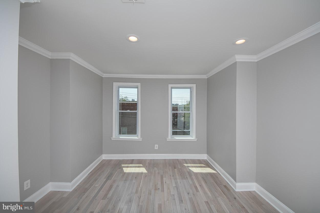 4010 Falls Road Baltimore, MD 21211 - Photo 16 of 30 Bedroom