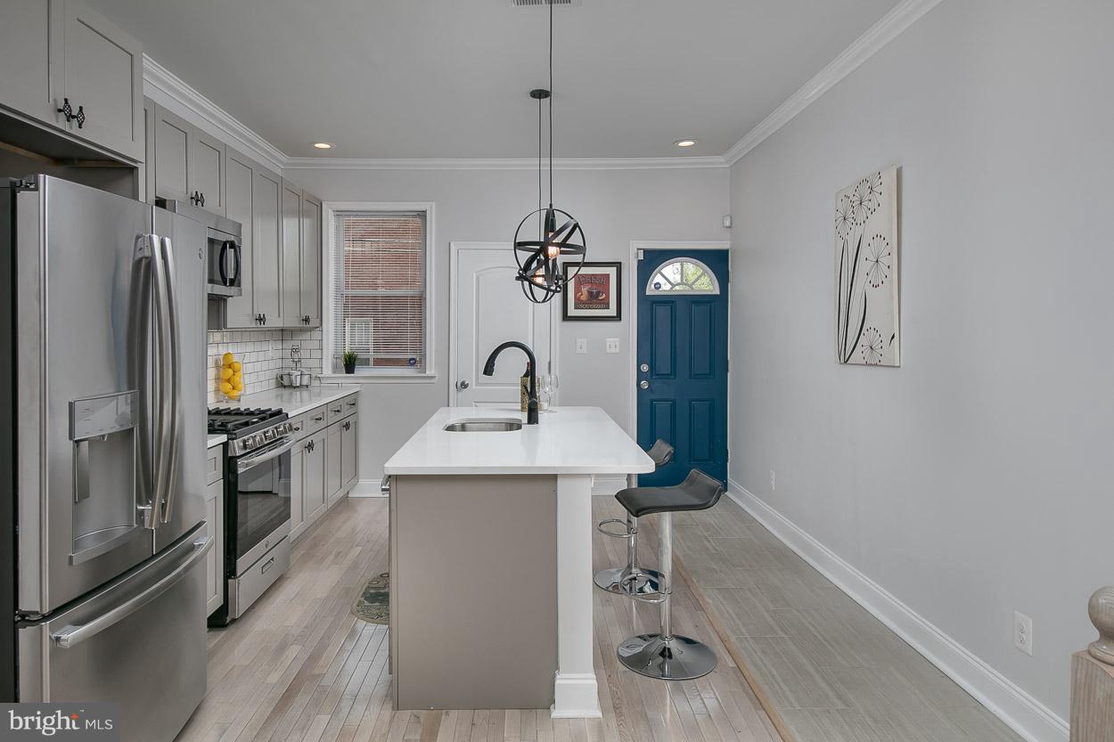 4010 Falls Road Baltimore, MD 21211 - Photo 2 of 30 Kitchen