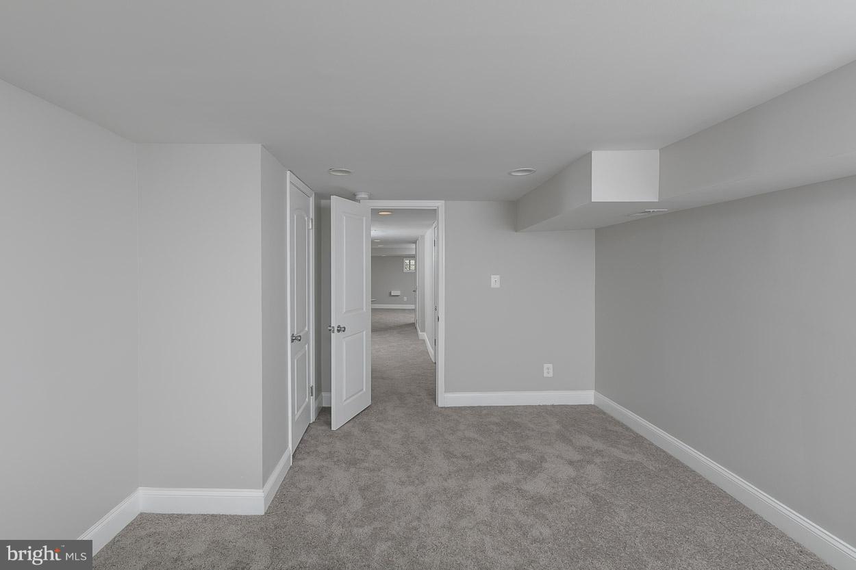 4010 Falls Road Baltimore, MD 21211 - Photo 24 of 30 Bedroom