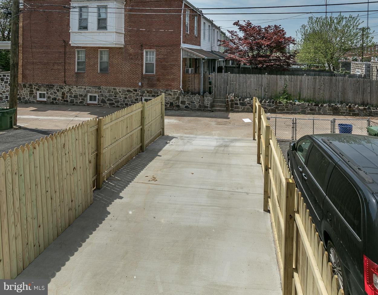 4010 Falls Road Baltimore, MD 21211 - Photo 28 of 30 Exterior (Rear)