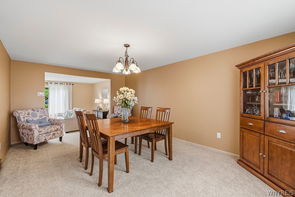 228 Countryside Lane Amherst, NY 14221 - Photo 8 of 31