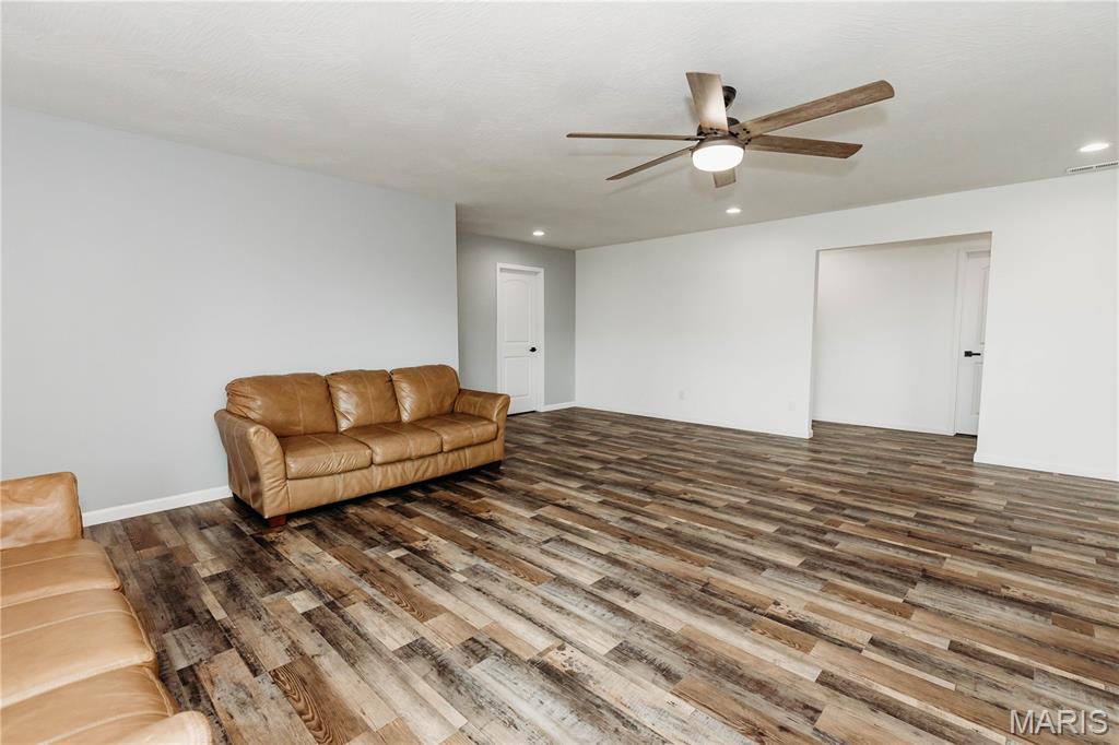 14946 Colorado Road Dixon, MO 65459 - Photo 45 of 95