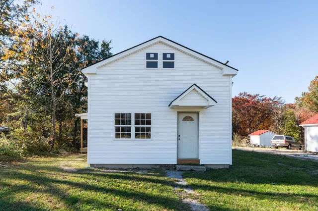 $169,000 | 1059 Mt Torrey Road, Lyndhurst, VA 22952