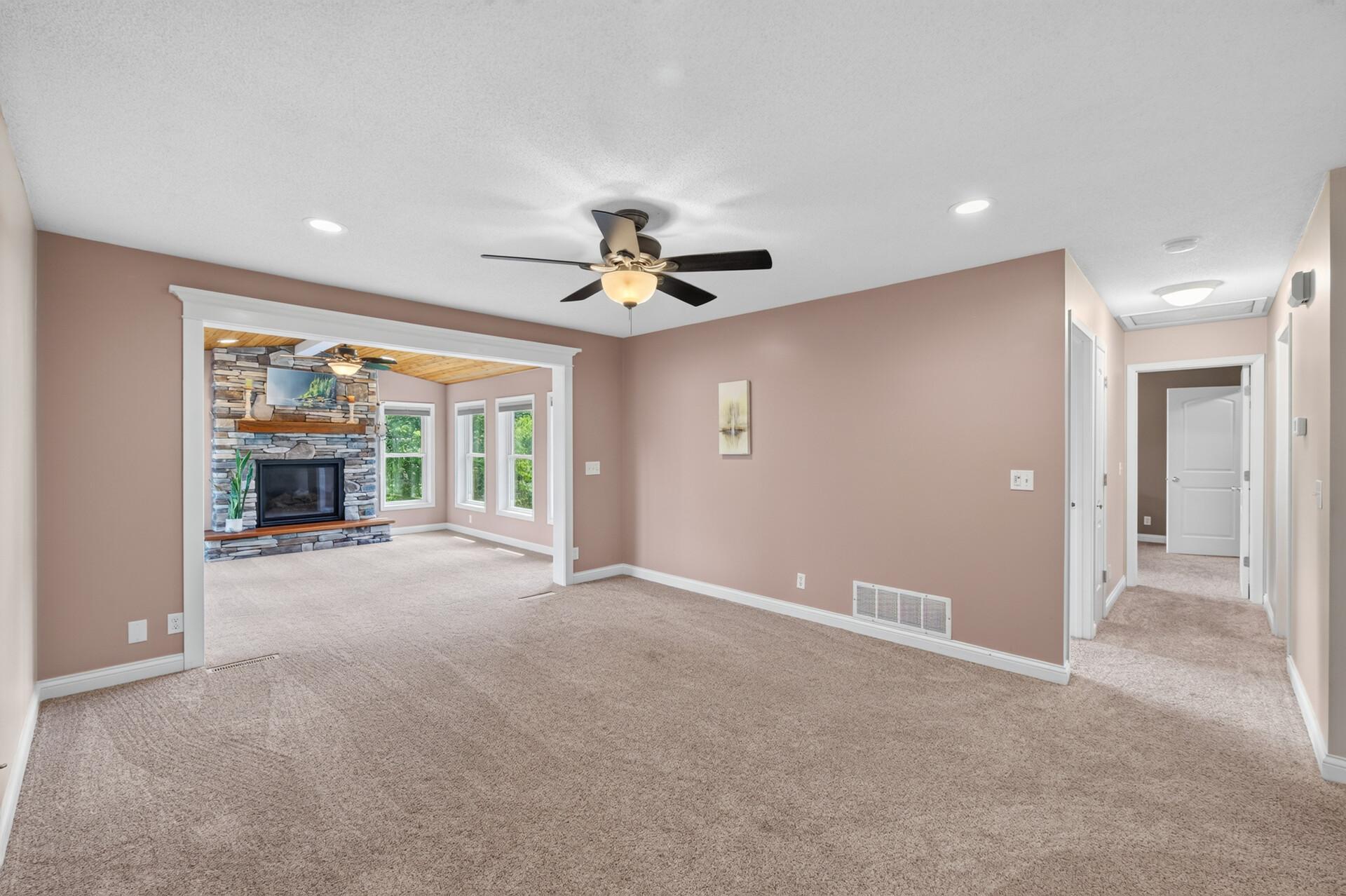 9391 Newcastle Road Woodbury, MN 55125 - Photo 19 of 58