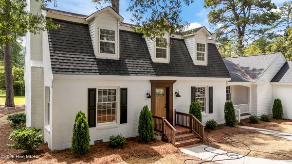 $495,000 | 909 Parkside Drive Northwest, Wilson, NC 27896