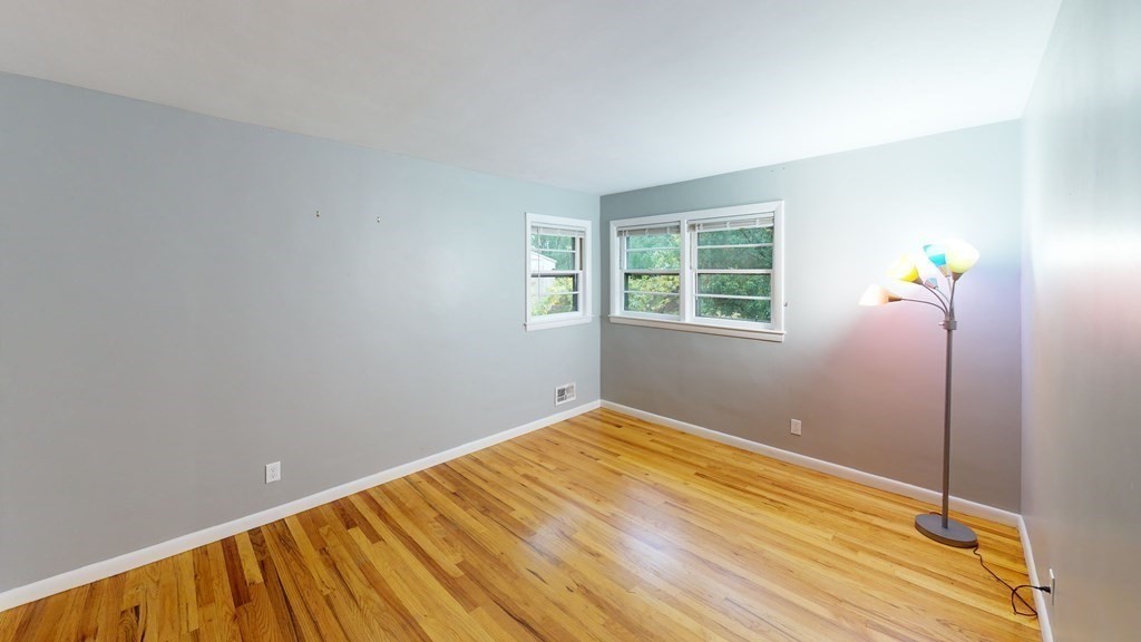 44 Freemont Street Lexington, MA 02421 - Photo 11 of 18