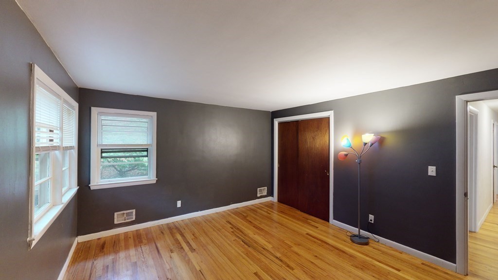 44 Freemont Street Lexington, MA 02421 - Photo 9 of 18
