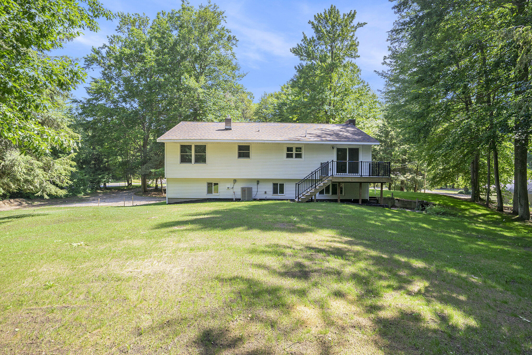 2908 Rennells Road Spring Lake, MI 49456 - Photo 31 of 37 010_dsc06213_986