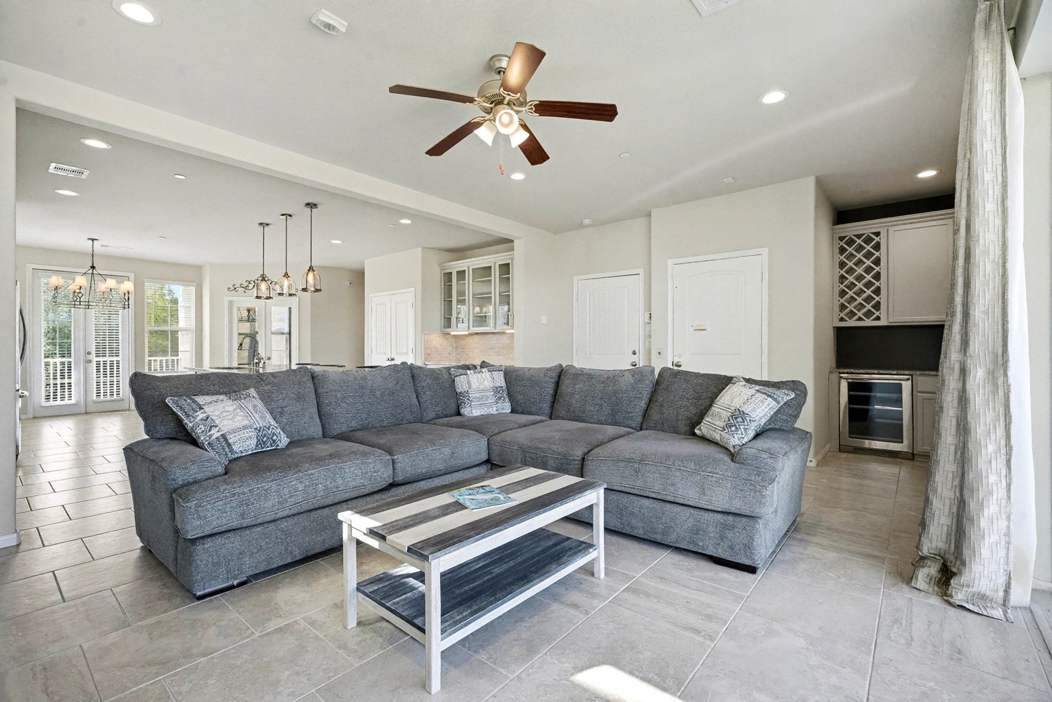 1412 Veranda Mist League City, TX 77573 - Photo 13 of 35 a living room with furniture and a fireplace